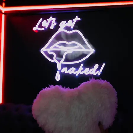 アパート Jacuzzl & ブカレスト