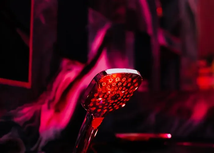 Jacuzzl & Bucureşti